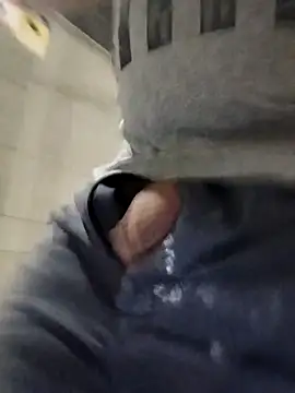 juandi21cm online show from September 11, 2025, 5:18 am