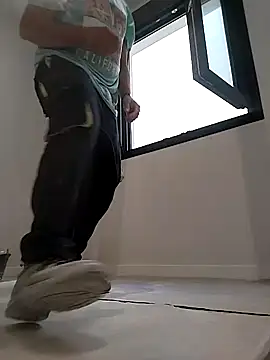 juandi21cm online show from October 20, 2025, 6:59 am