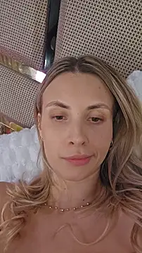 Snapshot of MishaBrizo chatting on December 1, 2025, 6:36 am MishaBrizo online show from December 1, 2025, 6:36 am