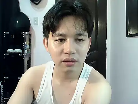 Snapshot of alfonsoasiancutie chatting on January 8, 2026, 1:39 pm alfonsoasiancutie online show from January 8, 2026, 1:39 pm