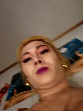 Snapshot of Asian_SandraTS_margo chatting on April 3, 2026, 5:19 pm Asian SandraTS margo online show from April 3, 2026, 5:19 pm