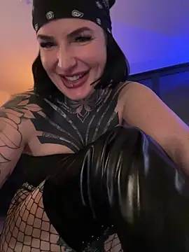 InkedBiitch online show from February 13, 2025, 8:34 pm