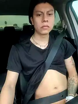 jceodo100 online show from December 24, 2024, 3:26 pm