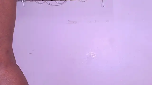  ebony-queen  online show from September 27, 2025, 12:00 pm