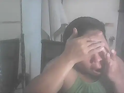 hotwet mama4uxx online show from September 24, 2025, 10:33 am