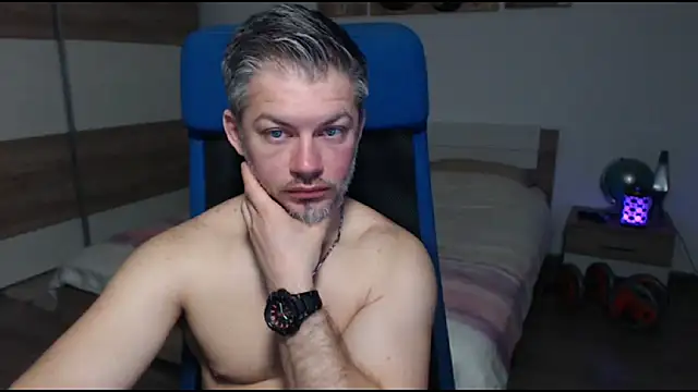 RobbyShawz online show from March 20, 2025, 6:19 am