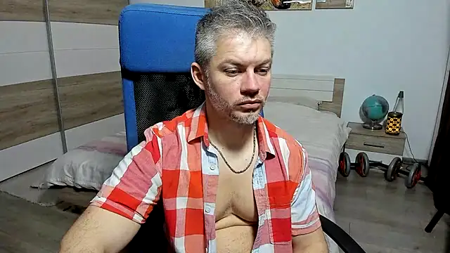 RobbyShawz online show from December 17, 2025, 7:08 pm