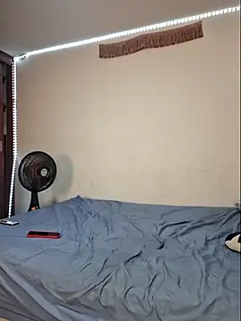 Natashariley1 online show from February 8, 2025, 7:49 pm