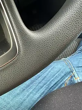 Snapshot of Cezar993 chatting on February 2, 2025, 2:02 pm Cezar993 online show from February 2, 2025, 2:02 pm