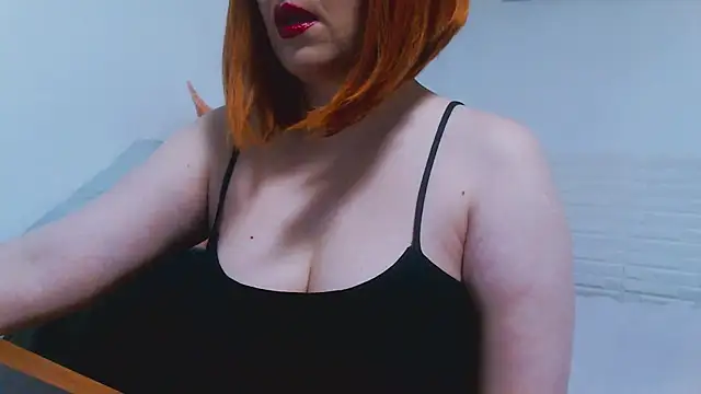 MashaYeah777 online show from October 17, 2025, 1:20 am