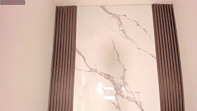 Rianamanson online show from November 14, 2025, 6:06 am