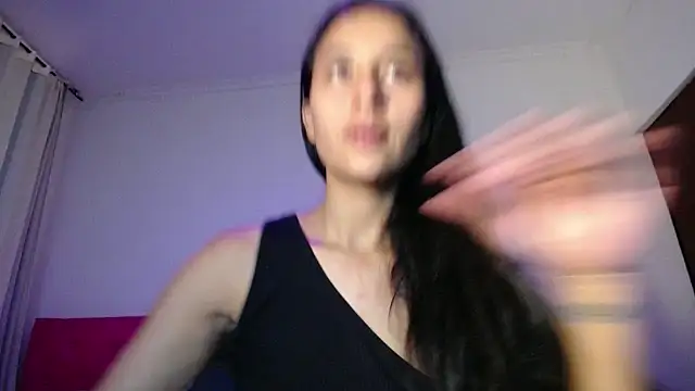 Snapshot of LisaRiveraxxx chatting on December 14, 2025, 12:17 am LisaRiveraxxx online show from December 14, 2025, 12:17 am