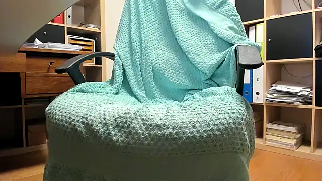 leccaleccafiga online show from February 6, 2026, 10:06 pm