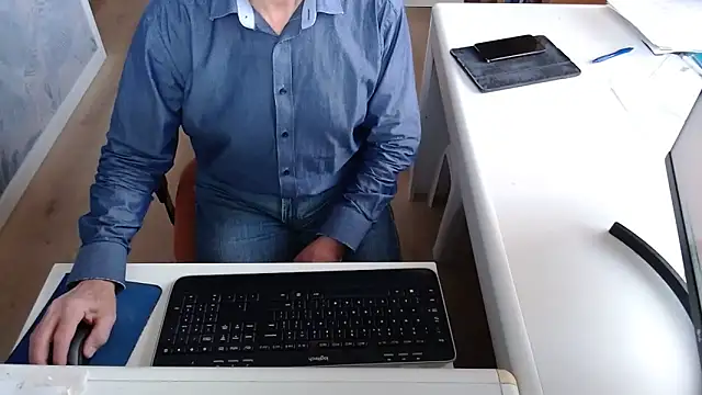 dutchpornking online show from October 5, 2025, 6:59 am