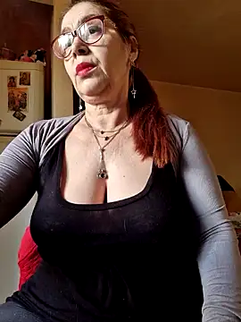 Chriss Tinaa online show from April 15, 2026, 4:18 am