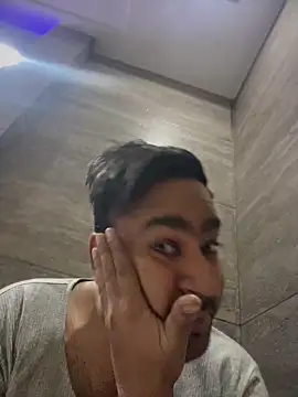 Snapshot of luciferdxm5 chatting on January 15, 2026, 4:27 am luciferdxm5 online show from January 15, 2026, 4:27 am