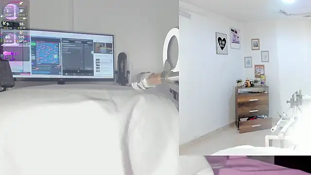 sofi velez online show from November 18, 2025, 5:05 pm