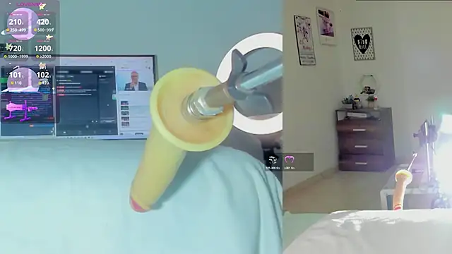 sofi velez online show from February 15, 2026, 5:12 pm