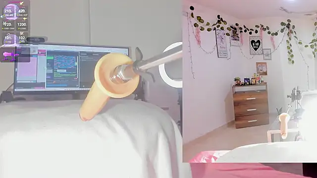 sofi velez online show from November 21, 2025, 5:01 pm