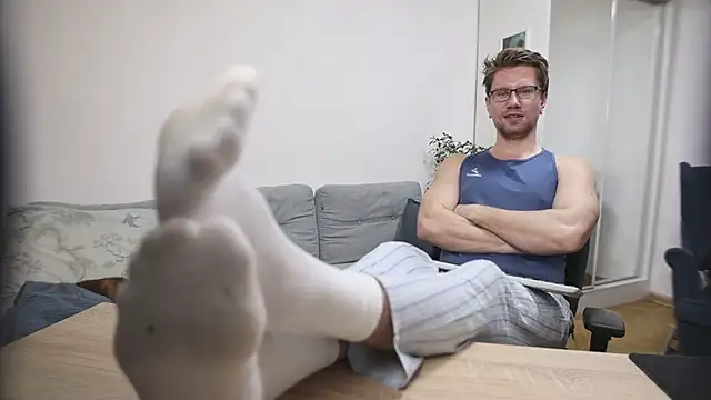 kevin-park online show from December 20, 2025, 4:26 am