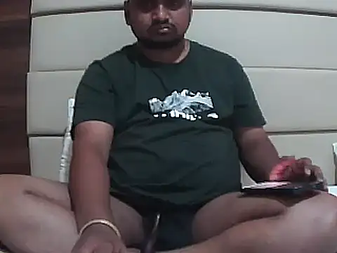 padikvinny online show from May 13, 2026, 6:15 pm