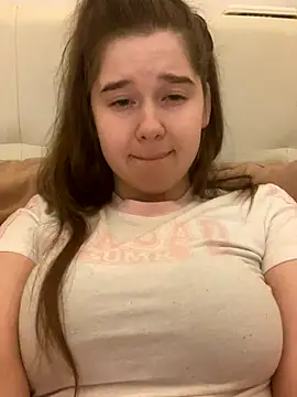 HornyGirlH online show from October 3, 2025, 10:22 pm