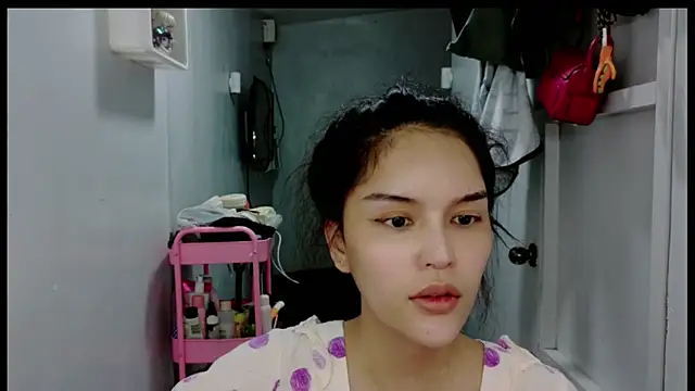 Snapshot of ellestellar chatting on July 19, 2026, 8:56 am ellestellar online show from July 19, 2026, 8:56 am