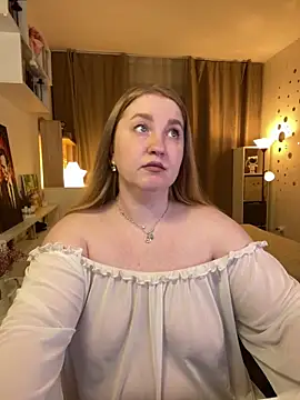 ollydoll92 online show from March 16, 2025, 6:44 pm