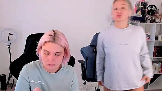 hotblonds online show from October 12, 2025, 11:00 am