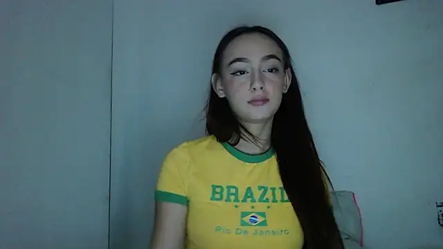 Snapshot of nathaly_bird chatting on January 31, 2025, 12:06 am nathaly bird online show from January 31, 2025, 12:06 am