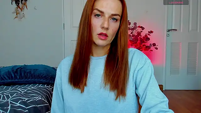 BritneyHall online show from February 26, 2025, 8:17 am