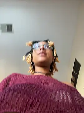 Snapshot of goddessxdreaxo chatting on October 9, 2025, 1:44 pm goddessxdreaxo online show from October 9, 2025, 1:44 pm