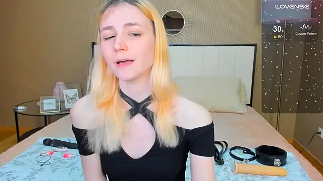 fleximona online show from October 9, 2025, 9:43 am