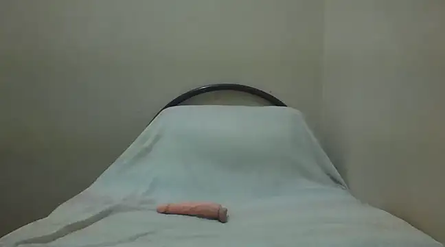 Annerae online show from March 22, 2025, 3:20 pm