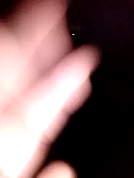 Annerae online show from November 9, 2025, 4:44 pm