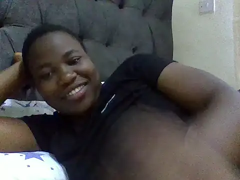 cute-marianna online show from September 18, 2025, 3:53 am