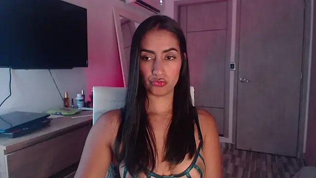 Brown skin11 online show from October 14, 2025, 9:15 pm