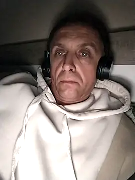 Kutasmaly online show from November 16, 2025, 3:00 am