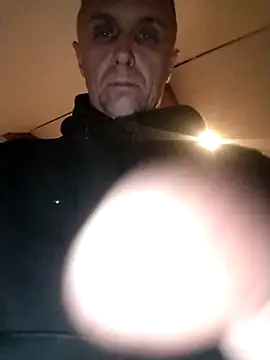 Kutasmaly online show from January 8, 2026, 2:17 am