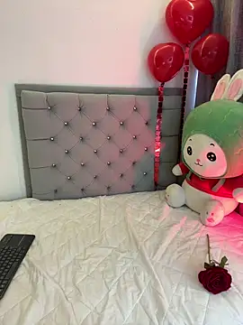 Snapshot of mariam_hill chatting on February 14, 2025, 7:02 pm mariam hill online show from February 14, 2025, 7:02 pm