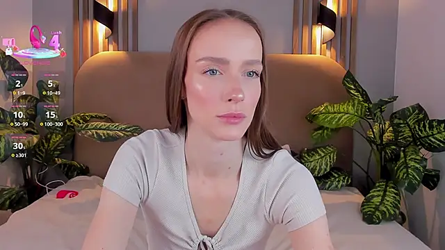 Kira Quinn online show from October 17, 2025, 7:11 am