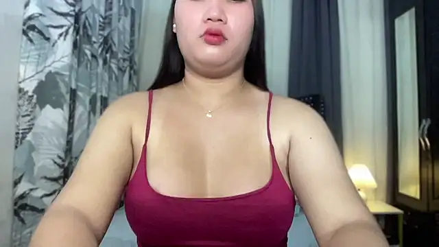 Miss Deliciousness online show from November 4, 2025, 4:11 pm