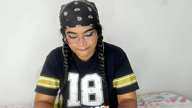 moana taylor online show from February 20, 2025, 4:36 pm