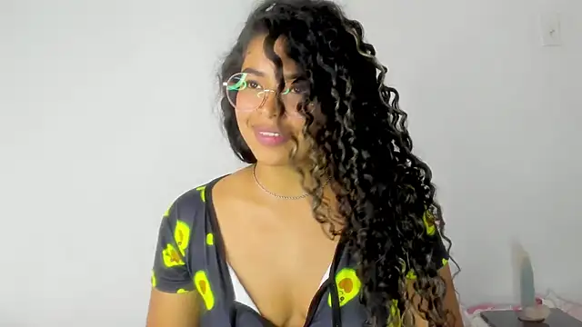 moana taylor online show from March 19, 2025, 2:16 am