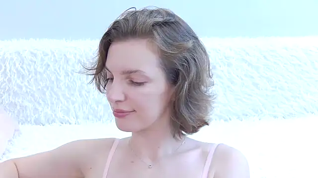 Beauty Alex online show from June 10, 2026, 2:02 am