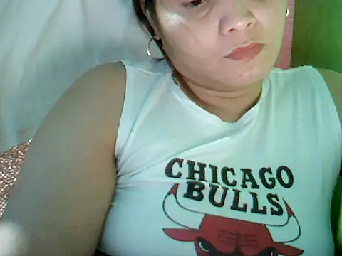 ashlylove25 online show from March 23, 2026, 5:35 pm