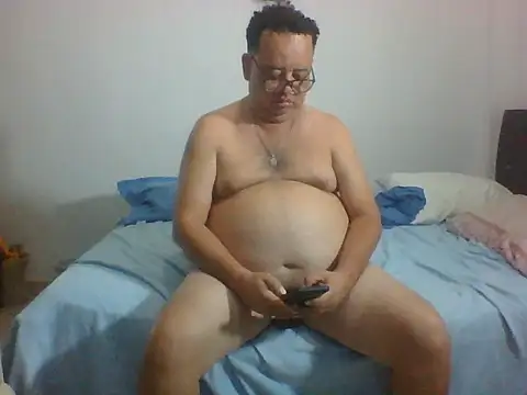 djtomxxx2777 online show from February 24, 2025, 6:16 am