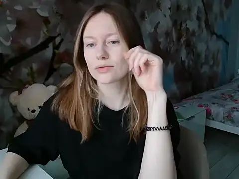 Snapshot of ConnieDaw chatting on December 12, 2024, 5:20 am ConnieDaw online show from December 12, 2024, 5:20 am