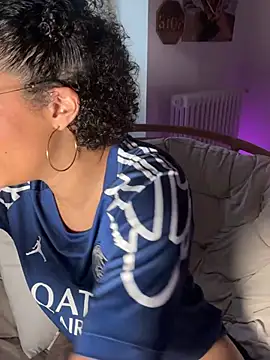 Snapshot of Lauyako chatting on May 30, 2026, 3:50 pm Lauyako online show from May 30, 2026, 3:50 pm