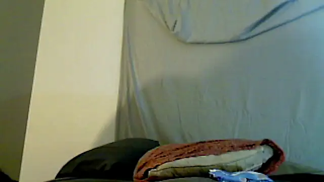 DizzyGirth online show from June 26, 2026, 11:05 am